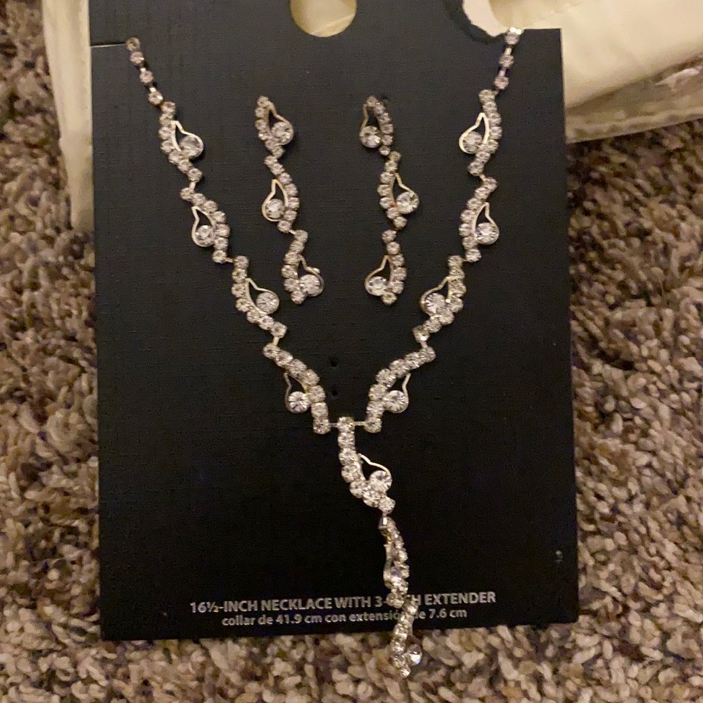 Necklace set